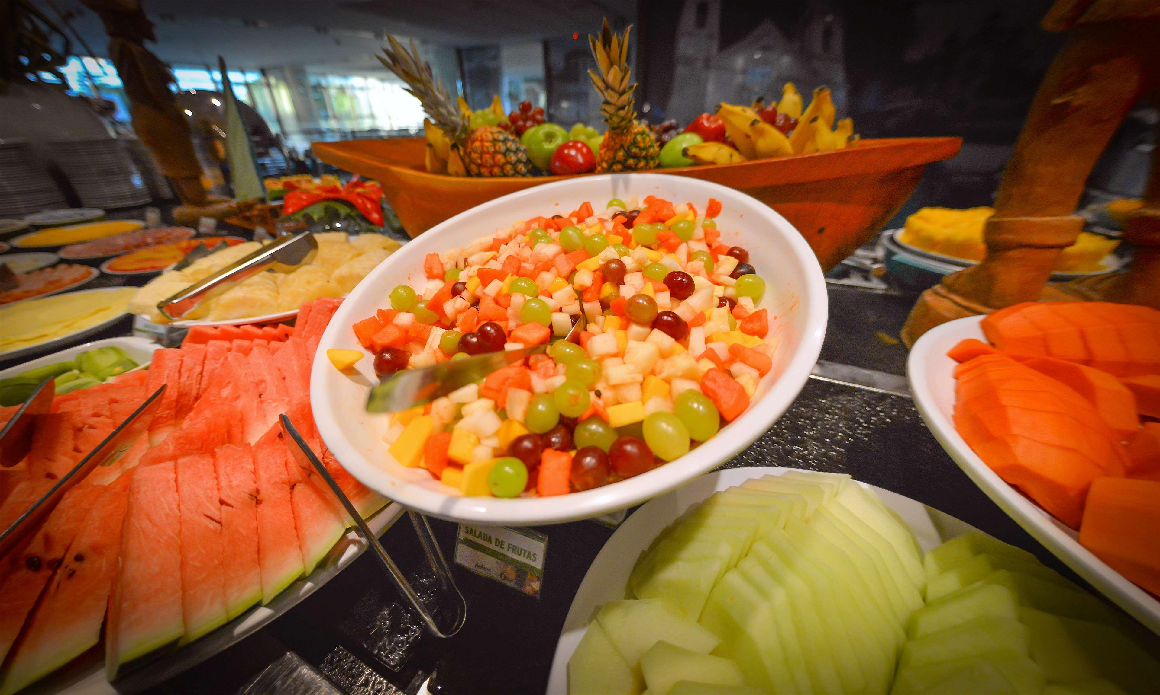 Best Western Premier Maceio Bagian luar foto Fruit salad