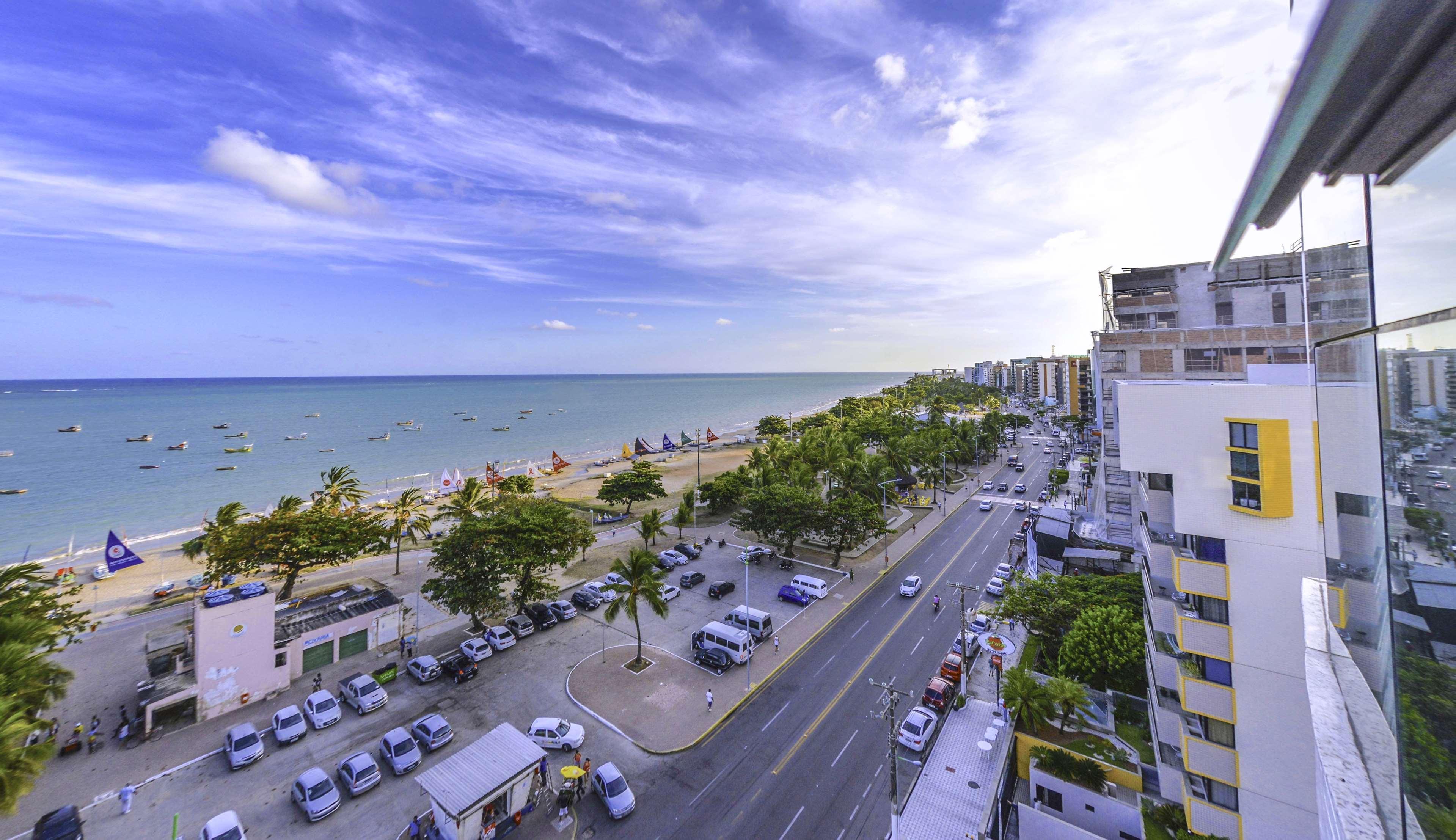 Best Western Premier Maceio Bagian luar foto View of the beach
