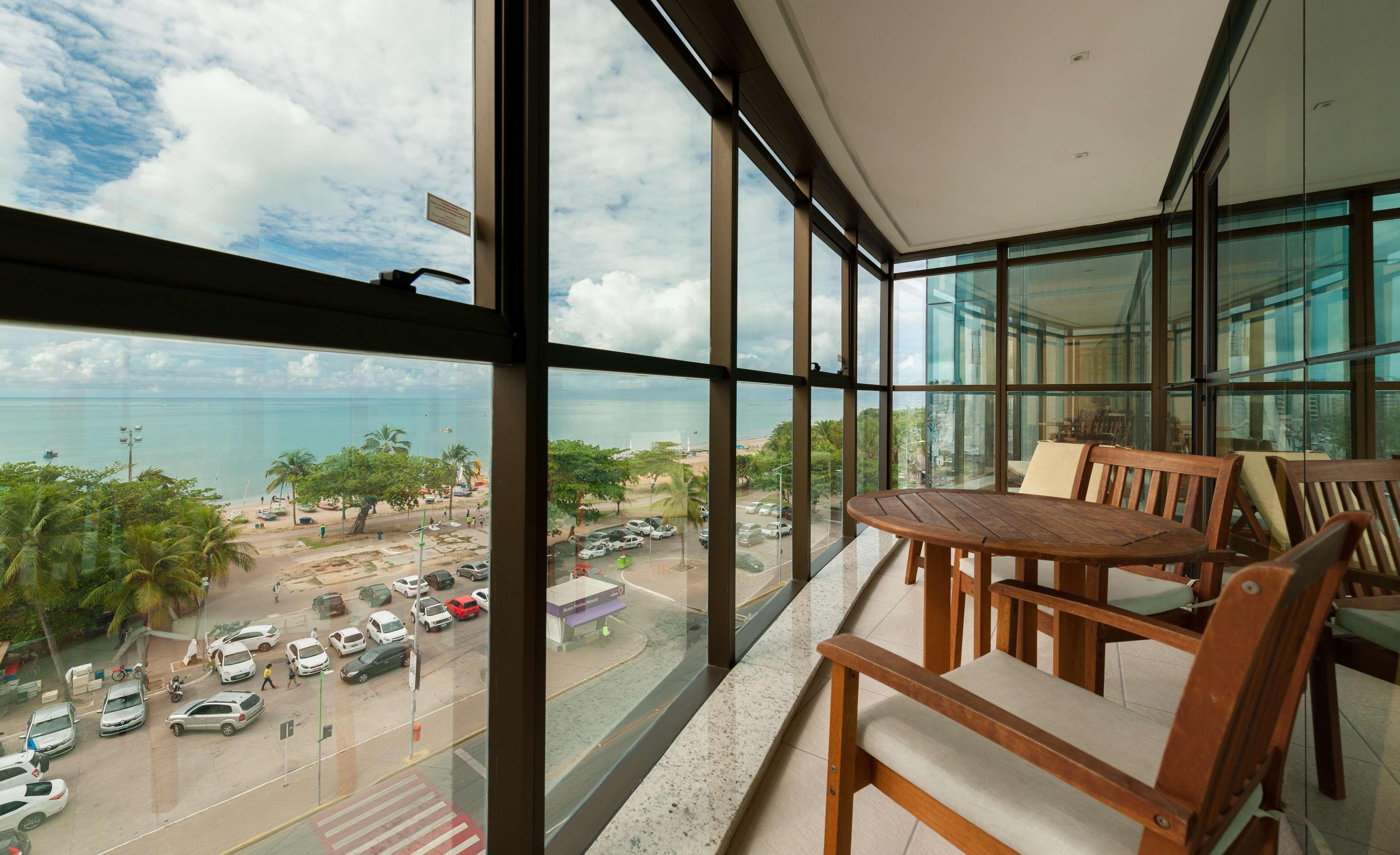 Best Western Premier Maceio Bagian luar foto A view of the beach from a hotel in Natal