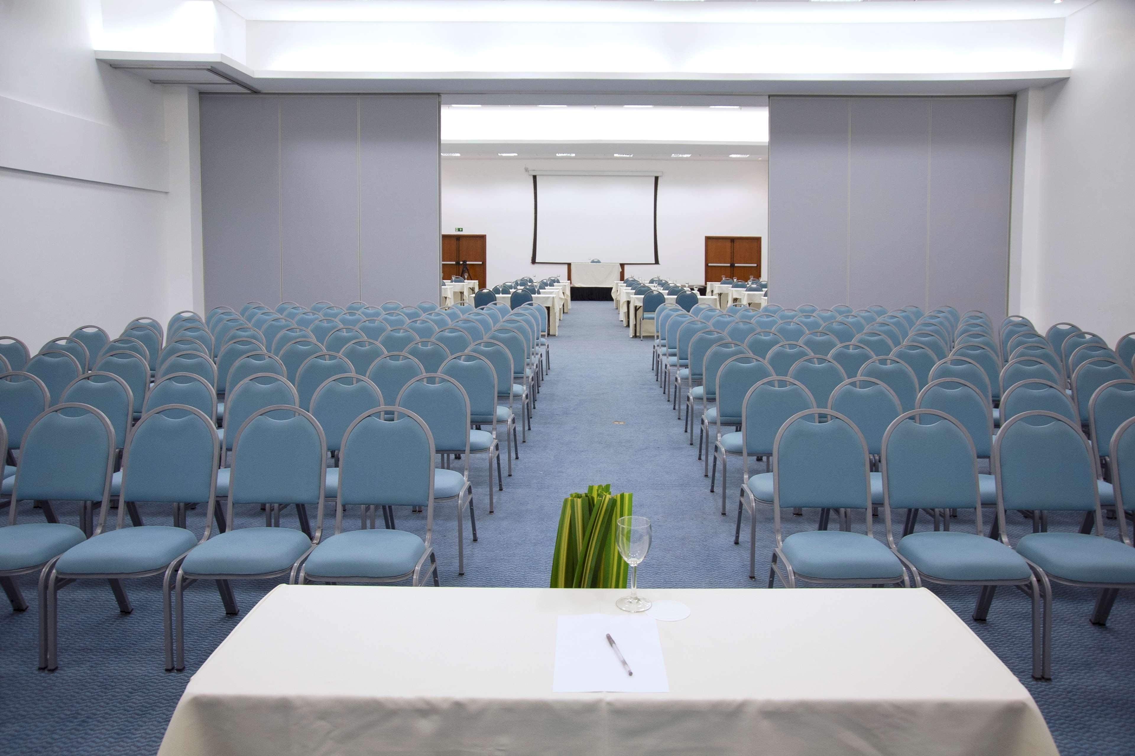 Best Western Premier Maceio Bagian luar foto The main conference room